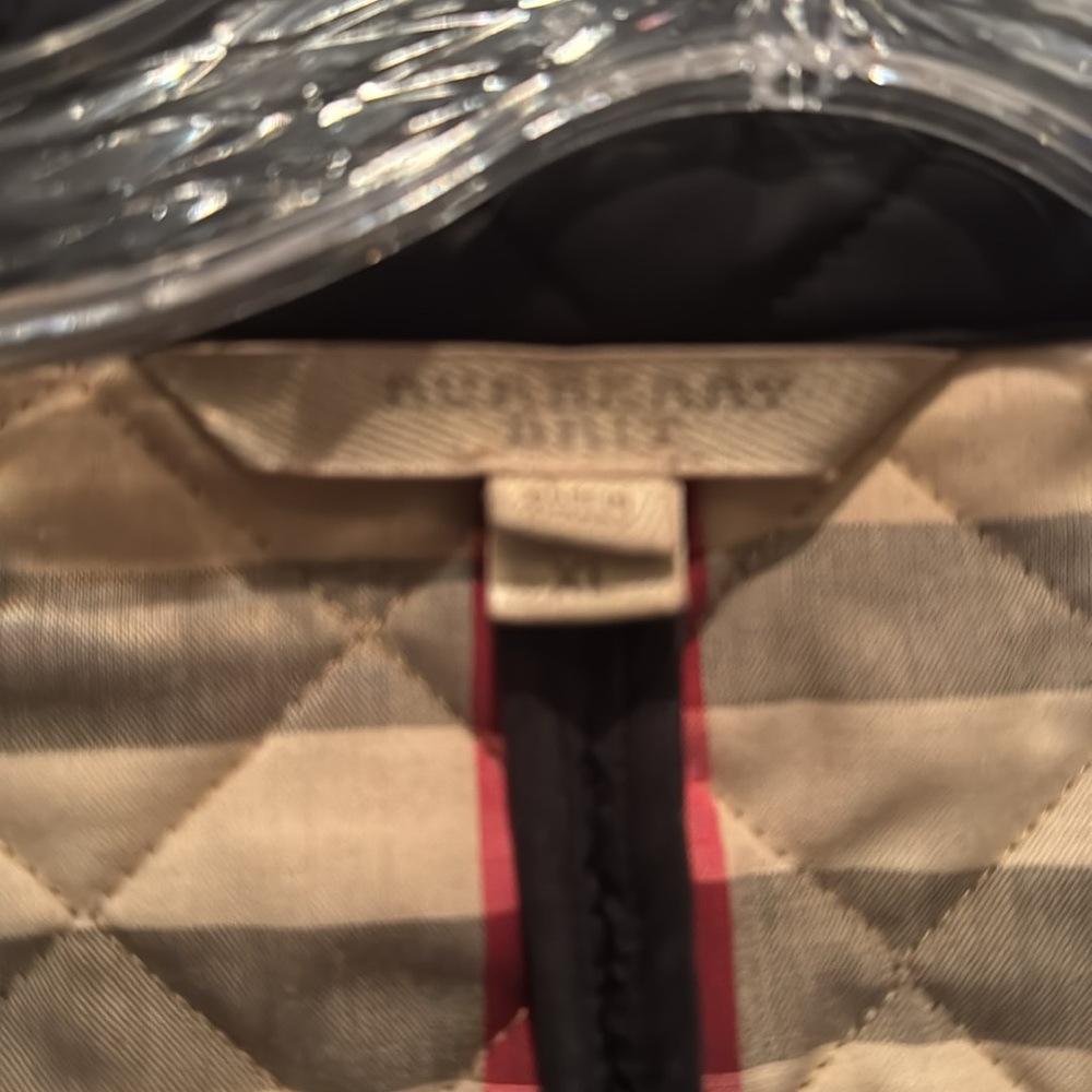 Burberry black Women’s barn jacket - Picture 2 of 6